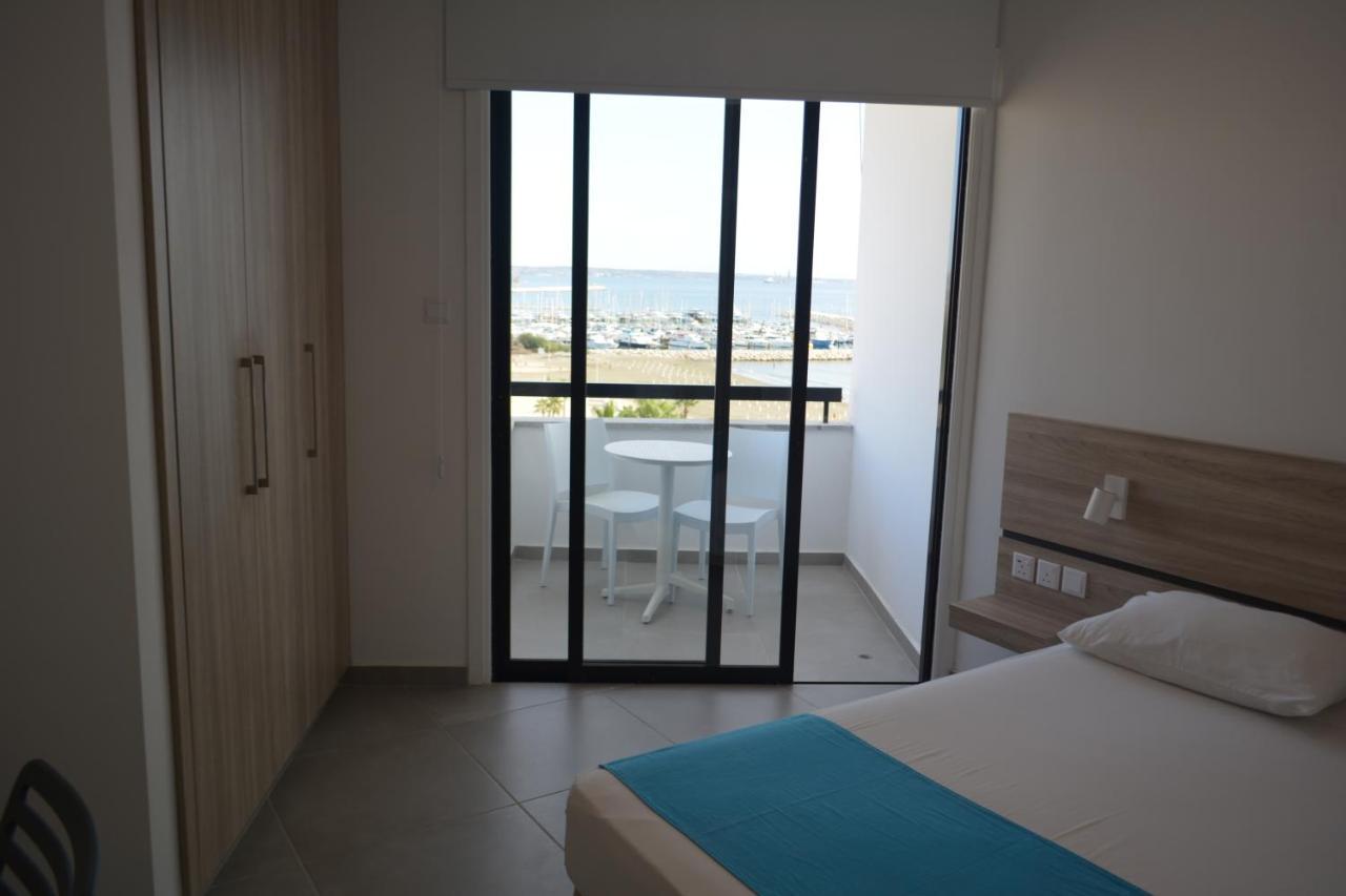 Les Palmiers Sunorama Beach Apartments Larnaca Luaran gambar