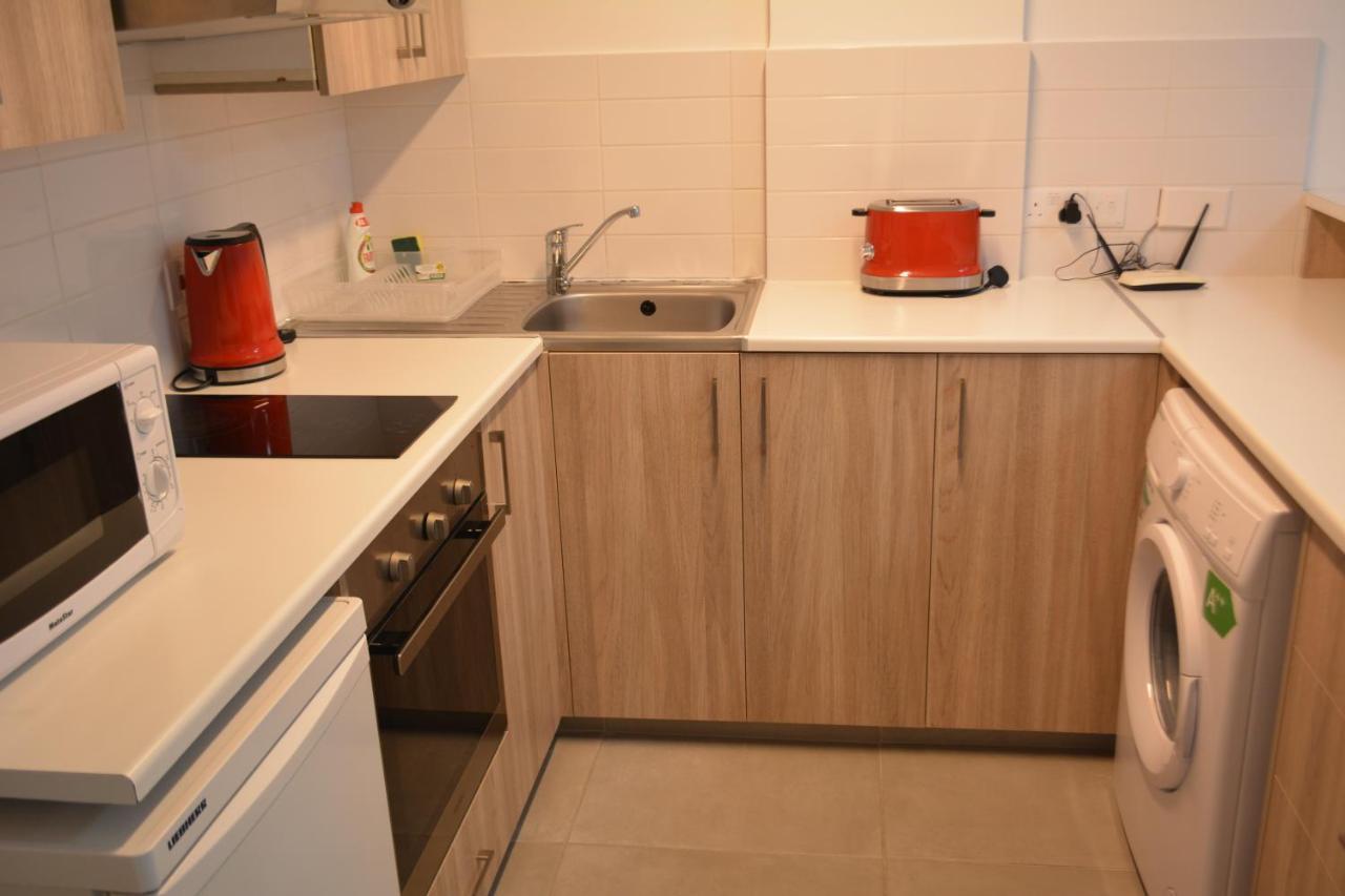 Les Palmiers Sunorama Beach Apartments Larnaca Luaran gambar